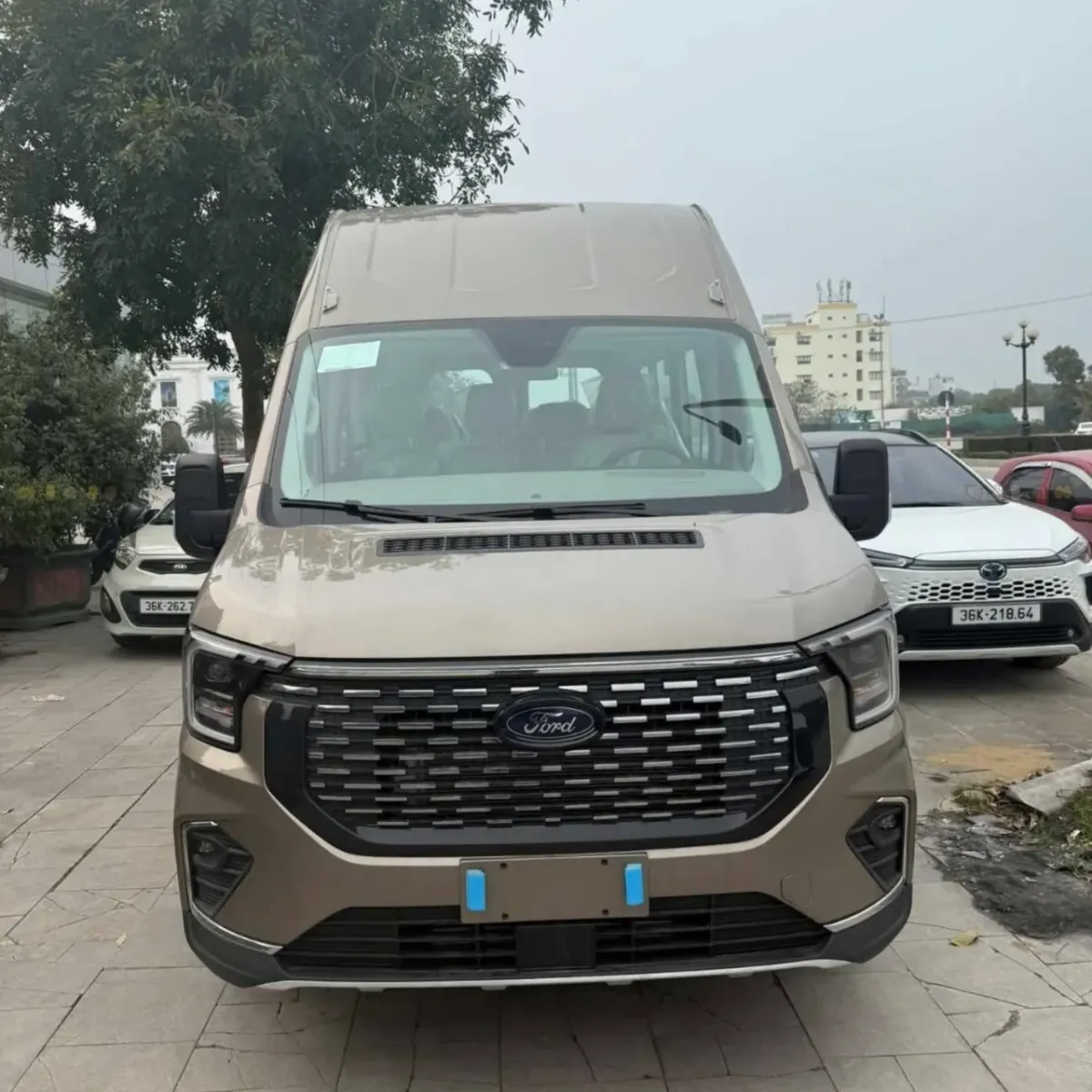 Báo giá thuê xe 16 chỗ Thanh Hoá đi Ninh Bình Báo giá thuê xe 16 chỗ Thanh Hoá đi Ninh Bình